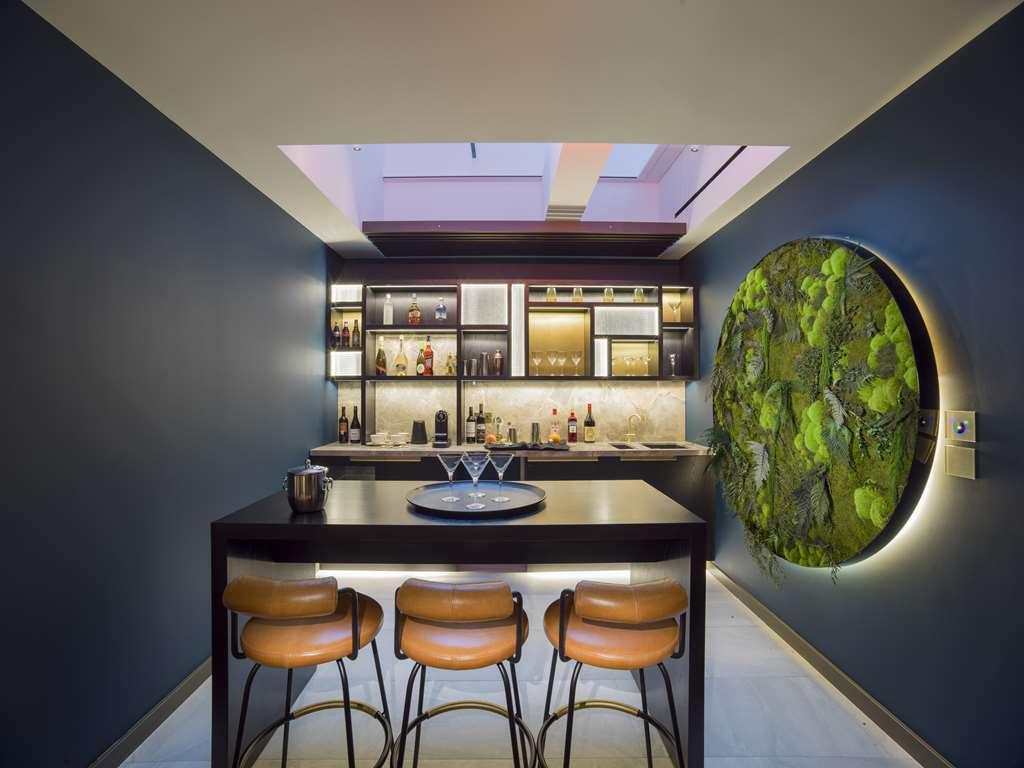 Middle Eight - Covent Garden - Preferred Hotels And Resorts Лондон Номер фото The bar at the 2014 edition of the London Design Festival